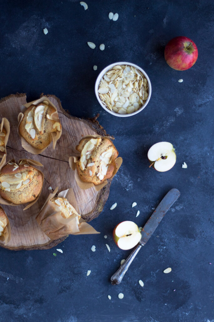 Apfel Nuss Muffins mit Emmer und Zimt - Teigliebe