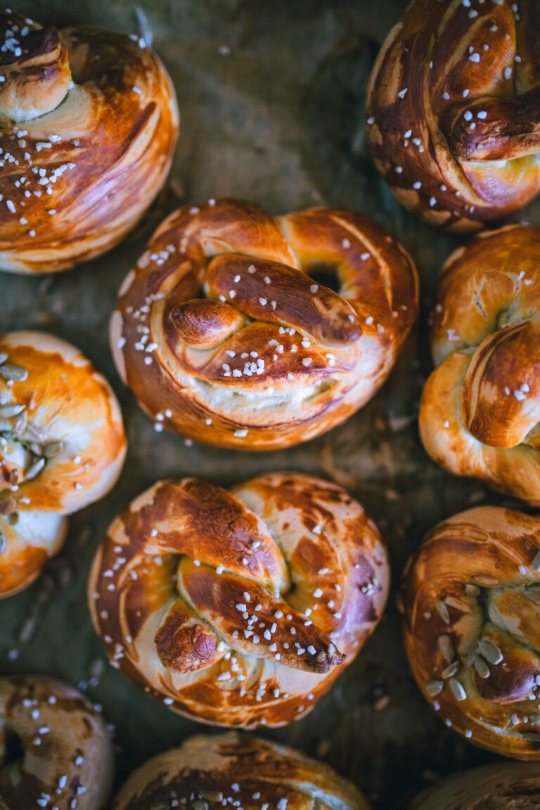 Laugengebäck selber machen - Teigliebe