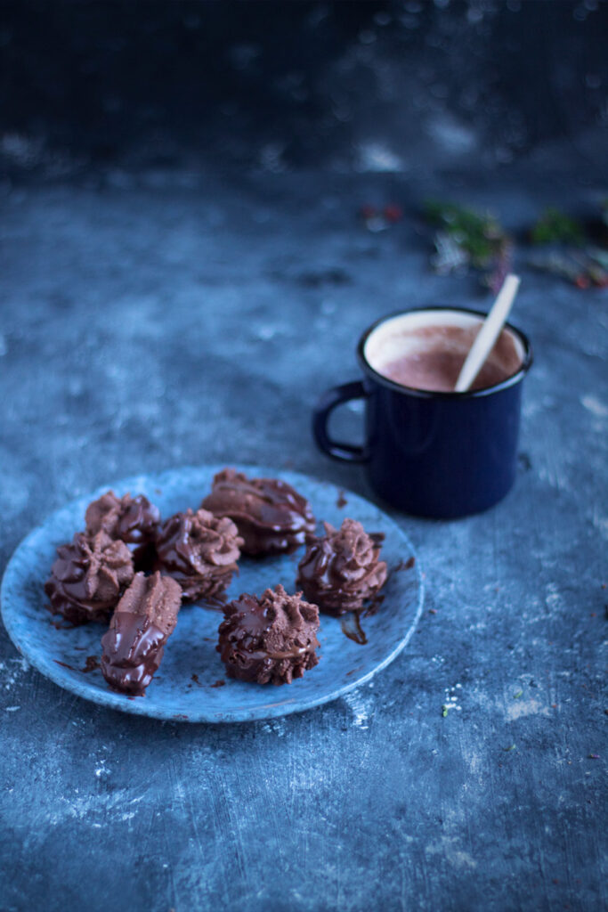 Kulinarischer Adventskalender: Schokoladen Spritzgebäck mit Nutella ...